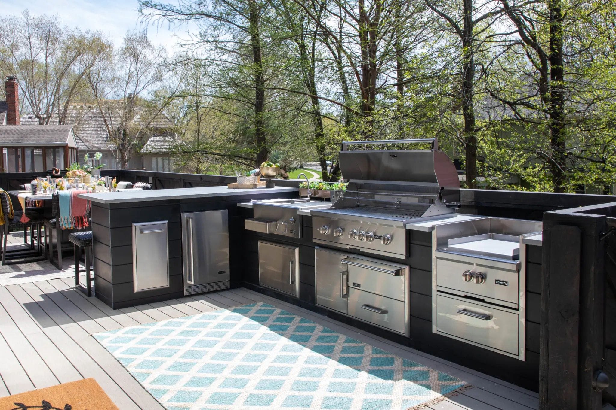 Outdoor kitchens (2)