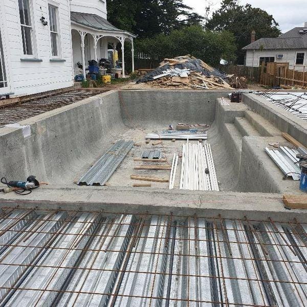 Concrete contractor in Bay Area, CA