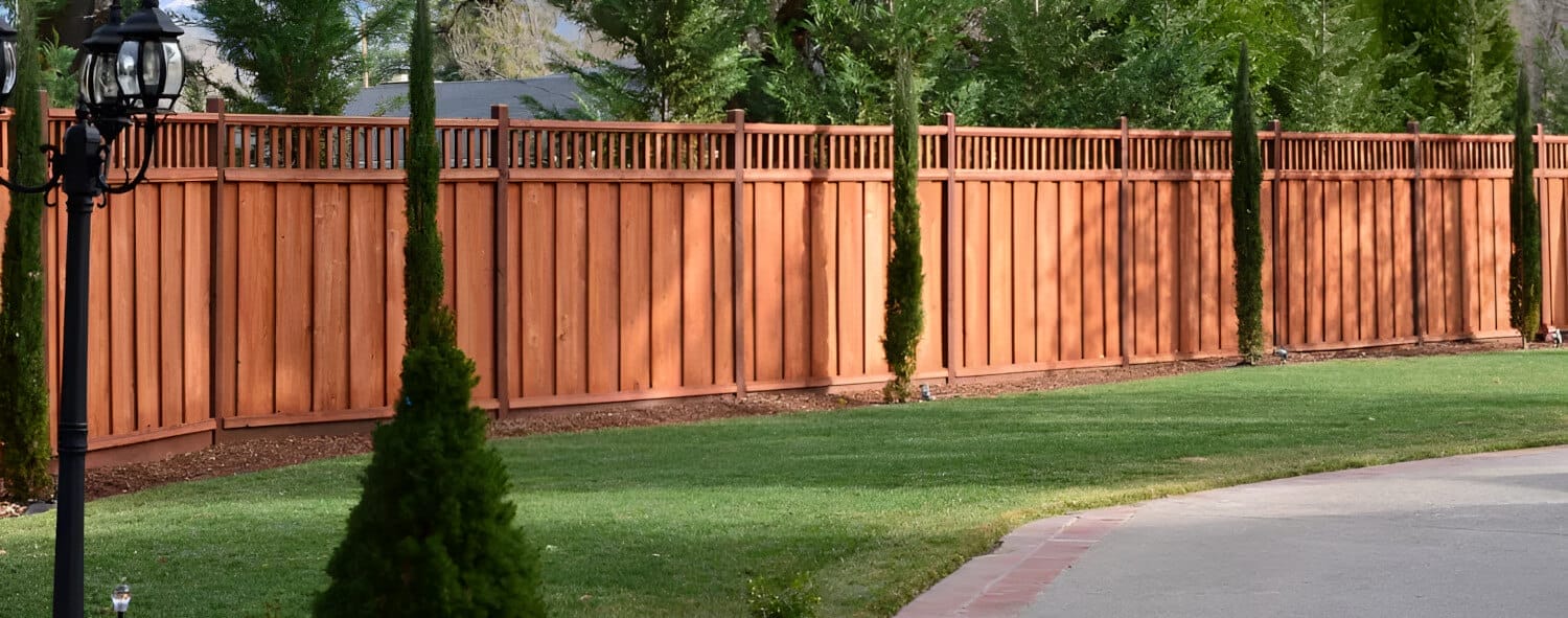 Fences and gates (28)